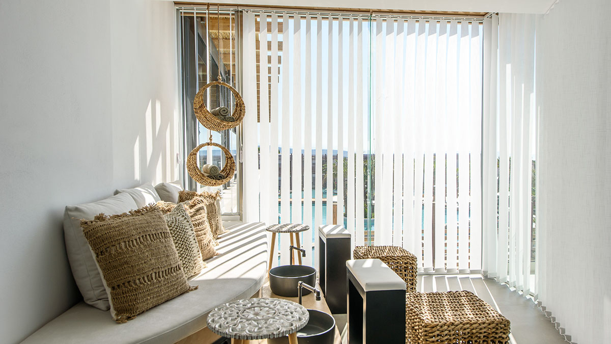 Stella Island Luxury Suites and Spa